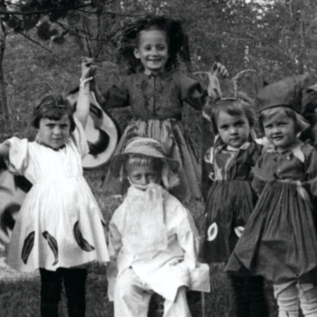 Irena by Tamar Elbahar and Mila Nehushtan י1 - Ourboox.com