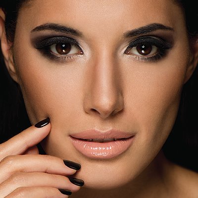 KRYOLAN Professional Make-up; Макияж: Пол Джеймс Мерчант; Стилист: Джо Бивен; Фото: Джаэш Панханиа; Модель: Стейси, модельное агентство Body London