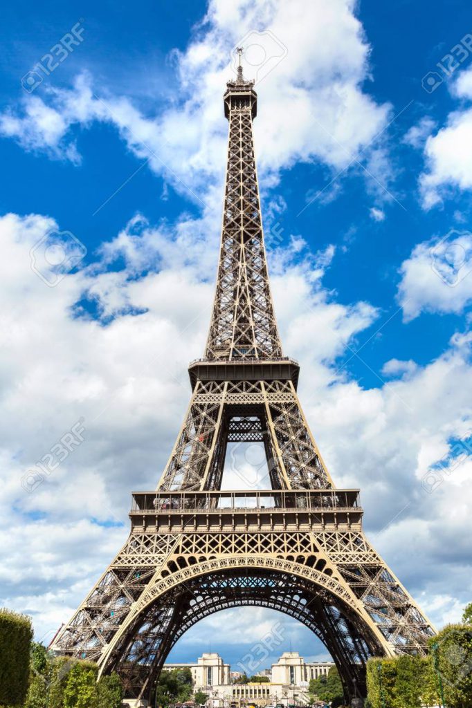 El meu viatge a paris by chen xi - Ourboox.com