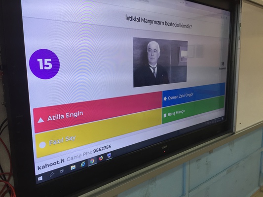 Müziğin Rengi by İkbal Berat - Ourboox.com