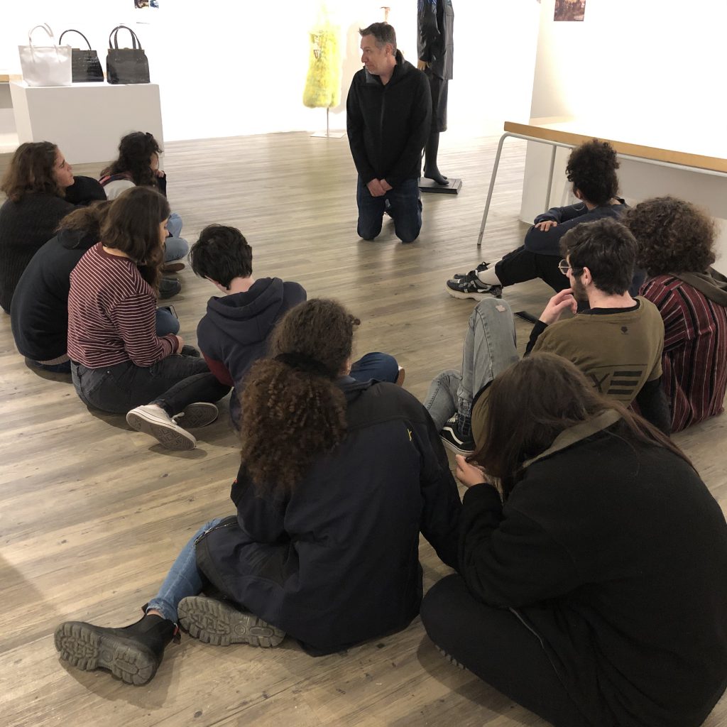 How to Illustrate a Children’s Book in Two Hours, with Micky Keidar and his Amazing Art Students by Mel Rosenberg - מל רוזנברג - Ourboox.com