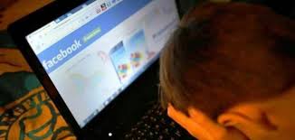 التنمر الالكتروني by inasnassar - Ourboox.com