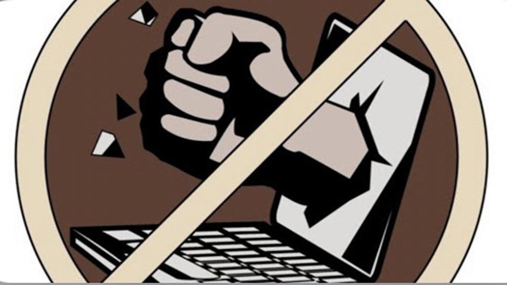 التنمر الالكتروني by safa kiswani - Ourboox.com