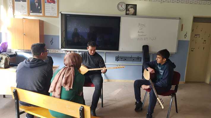 MÜZİĞİN RENGİ by ümmügülsüm öcal eş - Illustrated by ÜMMÜGÜLSÜM ÖCAL EŞ - Ourboox.com