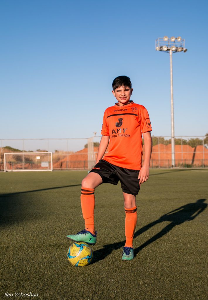 עבודת שורשים by Ofir yehoshua - Illustrated by אופיר יהושע - Ourboox.com