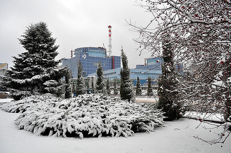 Хмельницька атомна електростанція by Vlada - Ourboox.com