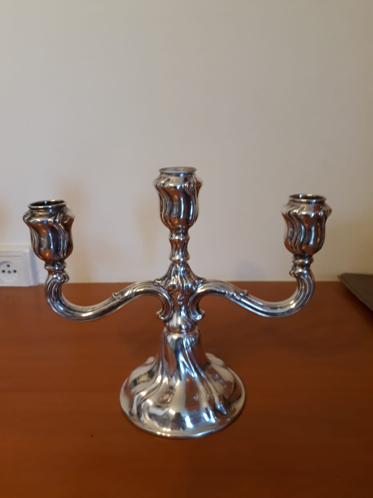 פמוטים שסבתא שלי קיבלה כמתנת בת מצווה