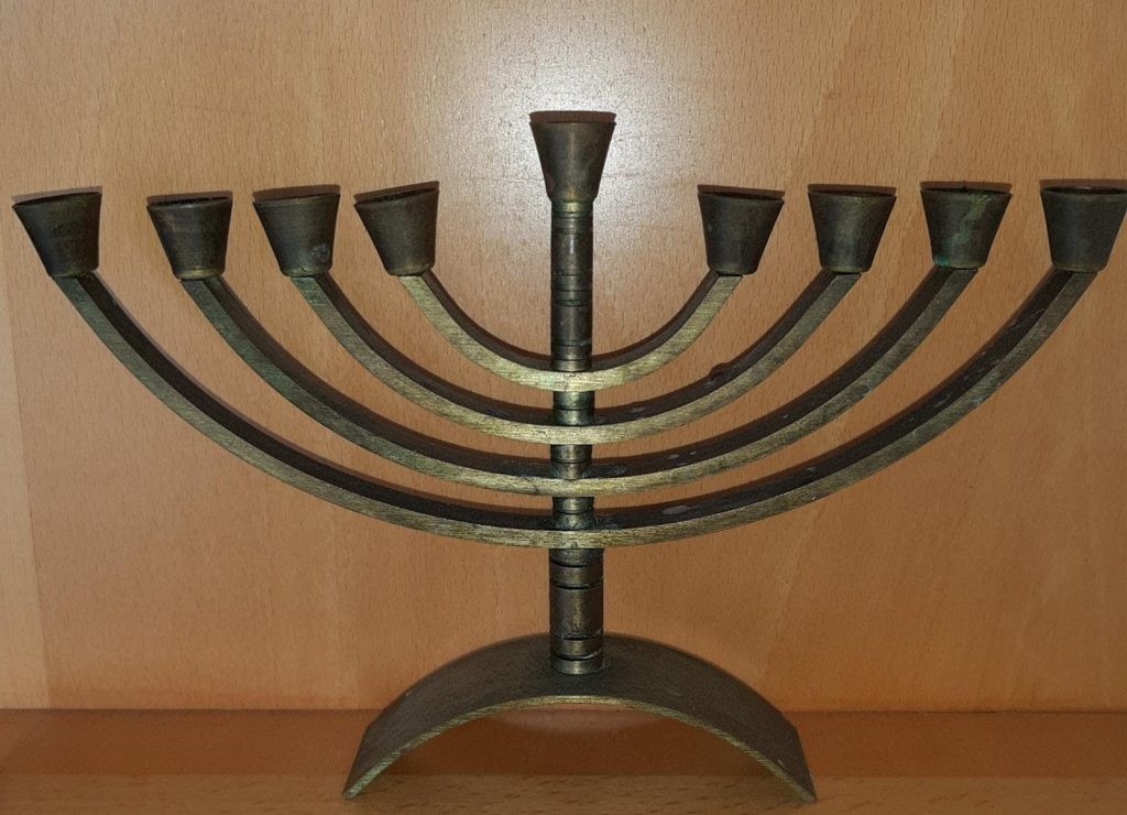 עבודת שורשים by Niva hilz - Illustrated by ניבה הילס - Ourboox.com