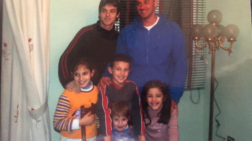 My cultural identity by Marta Carrillo López - Ourboox.com