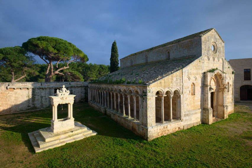 Abbazia Santa Maria di Cerrate by Maria Giordano - Ourboox.com