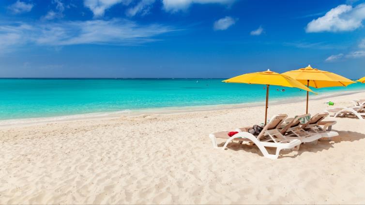 الصيف by nayroze - Illustrated by نيروز ناطور - Ourboox.com