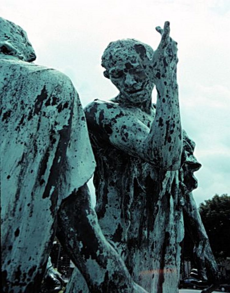 أوغست رودان – مواطنين من كاليه by Ayala Totah - Illustrated by أيـــالا طــوطــح - Ourboox.com