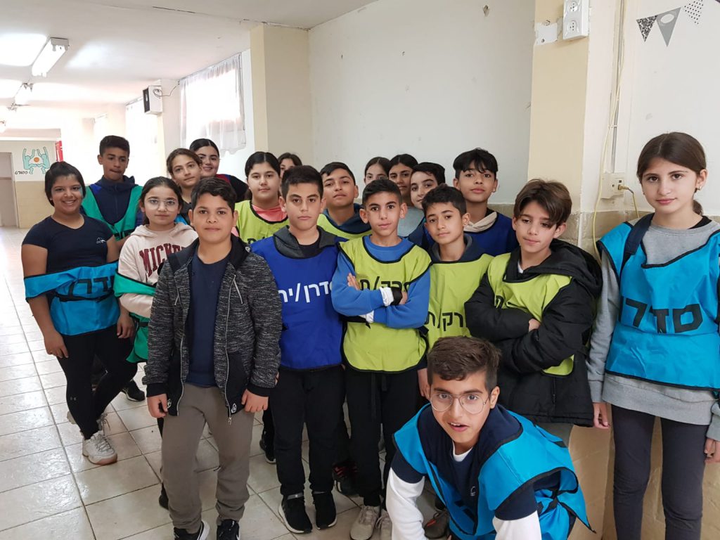 ספר מכתבי חיזוק ותמיכה מאת תלמידי כתה ו’ 2 בית ספר השחף by orna yamin - Illustrated by תלמידי כיתה ו