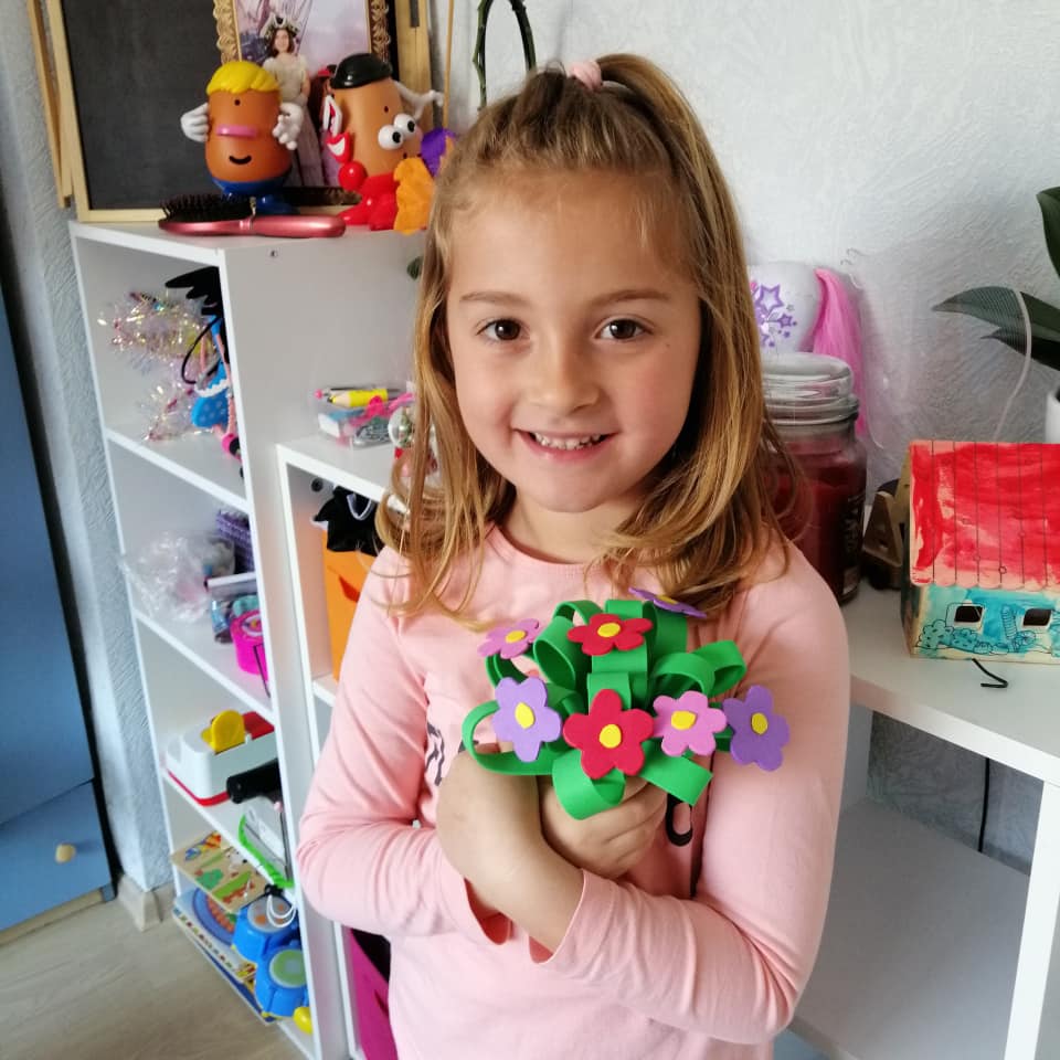 ПГ5г ЗВЕЗДНИ МЕЧЕТА by Митка Тодорова - Ourboox.com