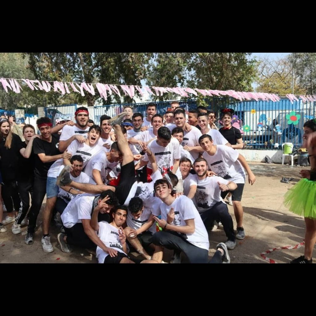 הגדת בני מבטח by roy katz - Illustrated by B.M.F - Ourboox.com