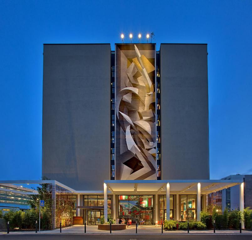 PADOVA E LA STREET ART by denise parlati - Illustrated by 1 CL IIS VALLE DI Padova - Ourboox.com