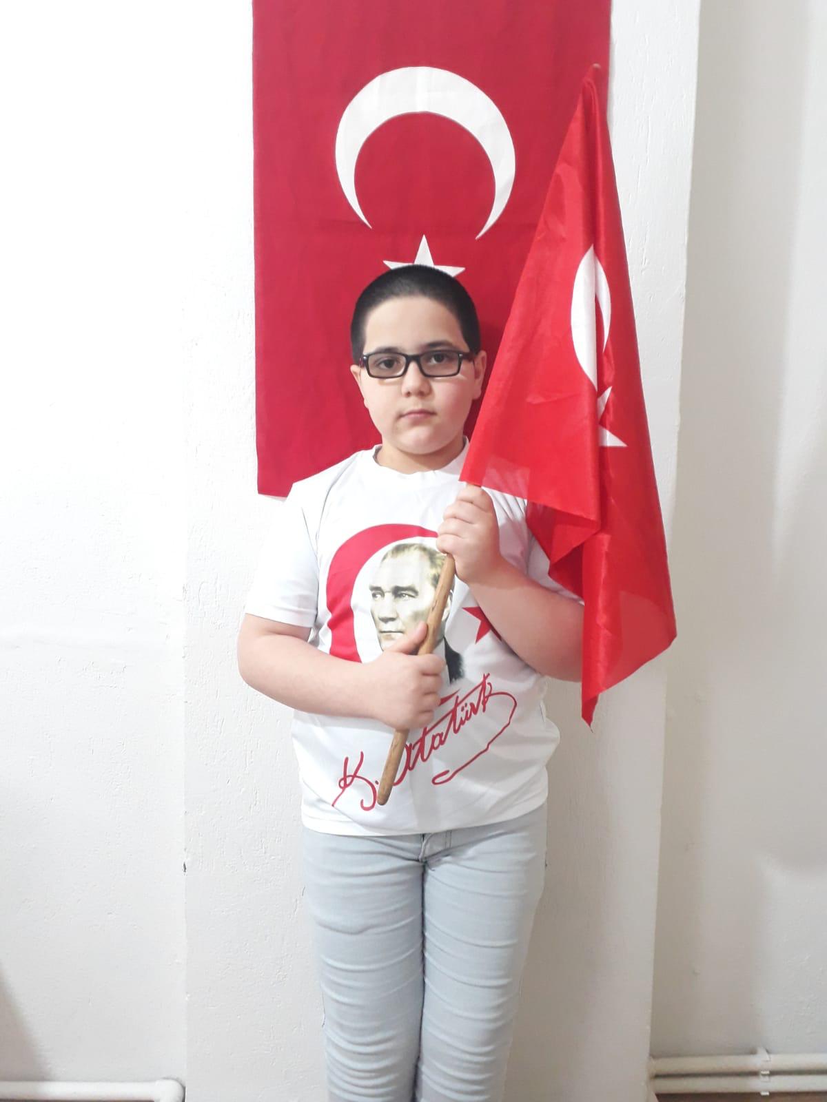 3-E SINIFI 23 NİSAN ANILARI by aybilge yıldız - Ourboox.com