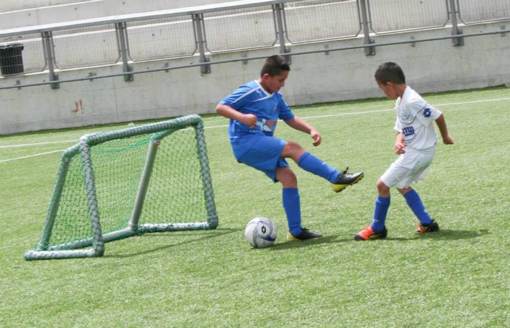 לשון הרע, דבר נורא by hadar shaer - Illustrated by עדי לוי והדר שאער  - Ourboox.com