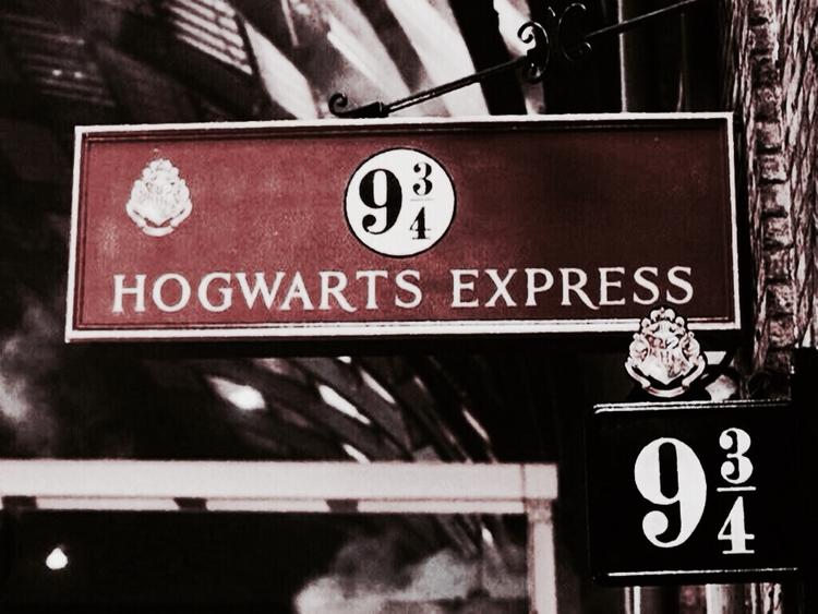 Book report- Harry Potter and the prisoner of Azkaban by Carmel Raz Haim - Illustrated by Carmel Raz Haim - Ourboox.com