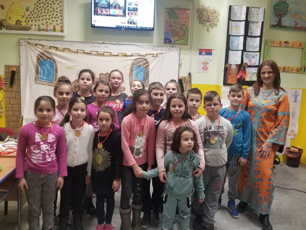 Pčelice iučiteljica