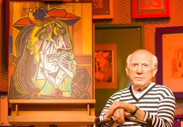 بابلو رويز بيكاسو (بالإسبانية: Pablo Ruiz Picass