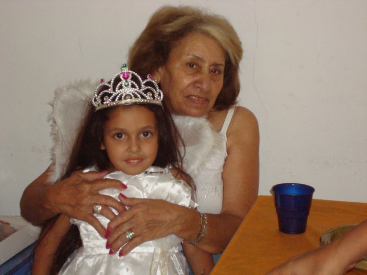 תמונות מספרות משפחה by iris levi - Illustrated by עריכה -איריס לוי - Ourboox.com