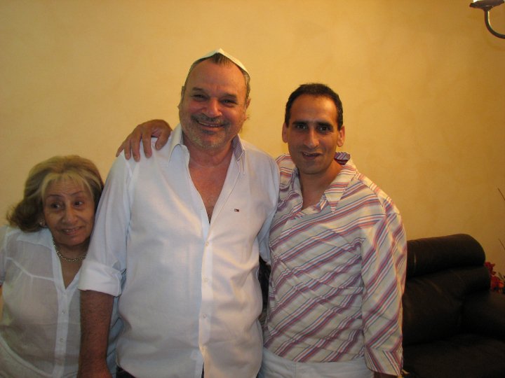 תמונות מספרות משפחה by iris levi - Illustrated by עריכה -איריס לוי - Ourboox.com