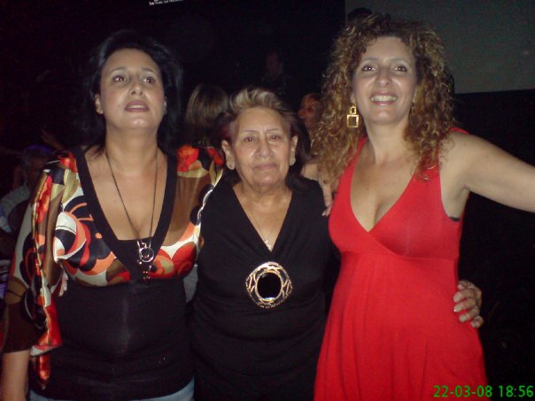 תמונות מספרות משפחה by iris levi - Illustrated by עריכה -איריס לוי - Ourboox.com