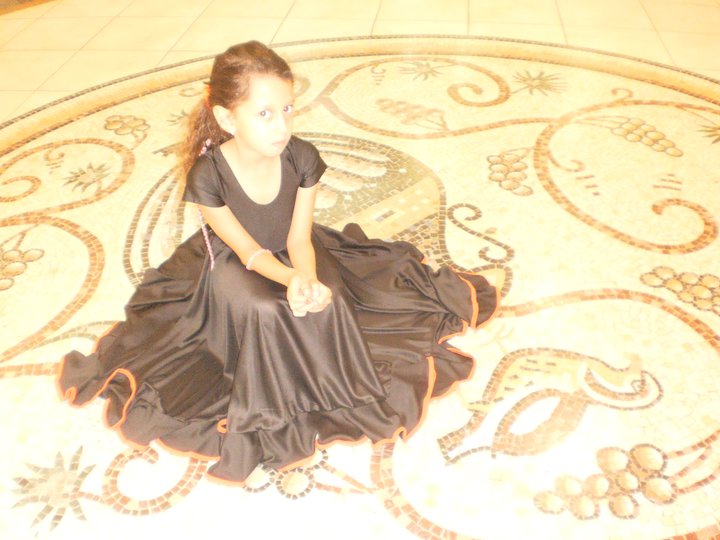 תמונות מספרות משפחה by iris levi - Illustrated by עריכה -איריס לוי - Ourboox.com