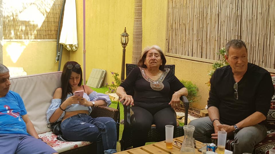 תמונות מספרות משפחה by iris levi - Illustrated by עריכה -איריס לוי - Ourboox.com