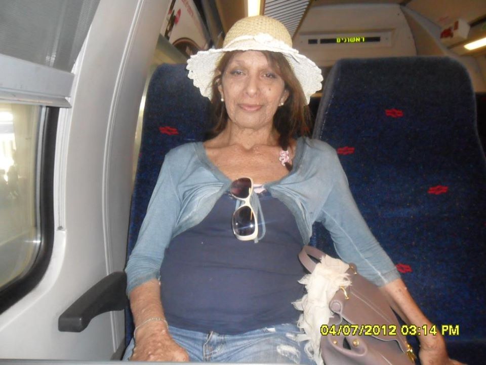 תמונות מספרות משפחה by iris levi - Illustrated by עריכה -איריס לוי - Ourboox.com