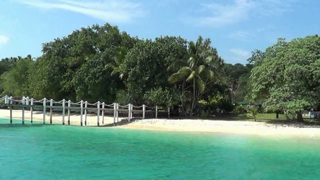 Les plus belles îles du monde by Agata Staszkiewicz - Ourboox.com