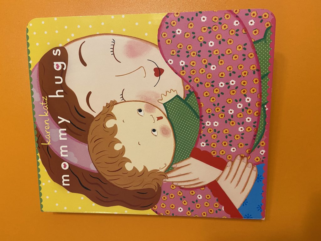 Mommy hugs by Rosanna Maragno - Ourboox.com