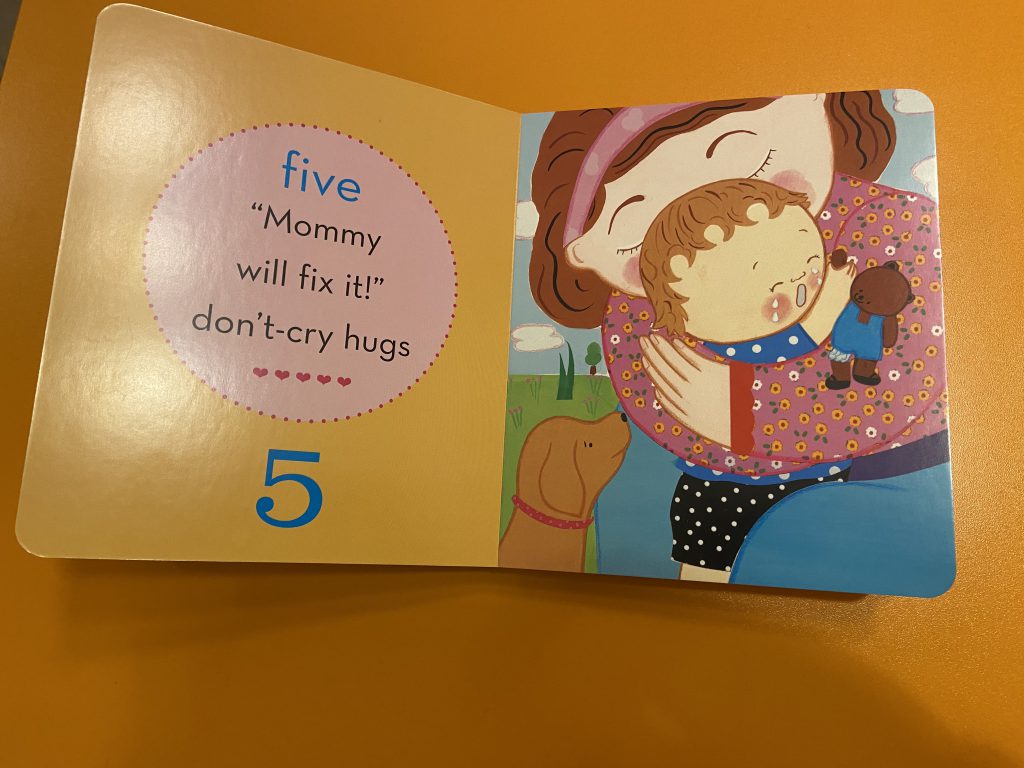 Mommy hugs by Rosanna Maragno - Ourboox.com