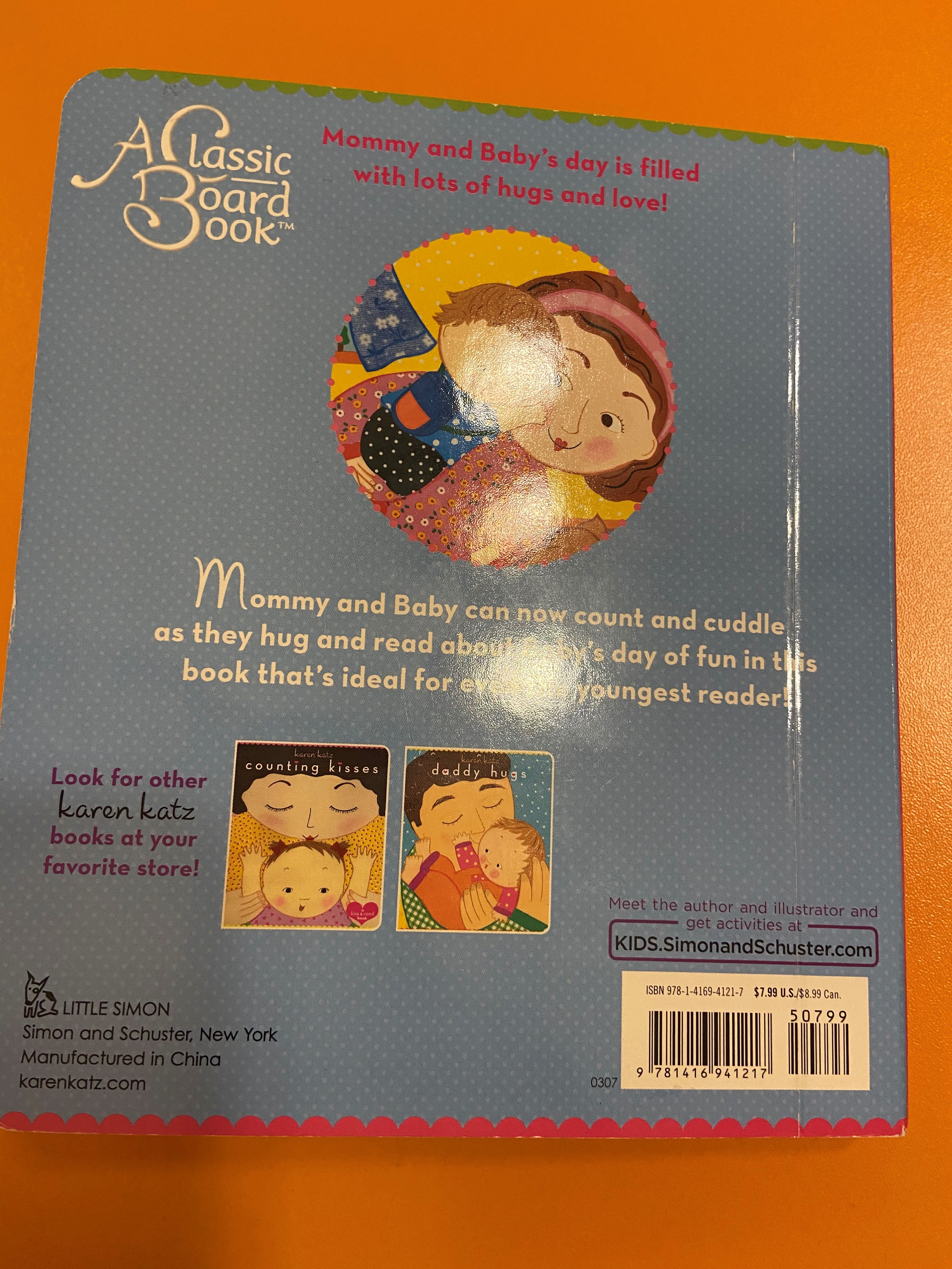 Mommy hugs by Rosanna Maragno - Ourboox.com