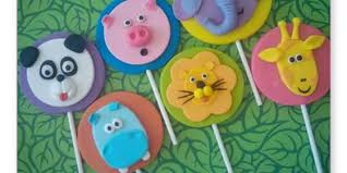 חיוכים של ילדות -סיפורים ושירים לילדים by iris levi - Illustrated by כתיבה ועריכה : איריס לוי -2020 - Ourboox.com