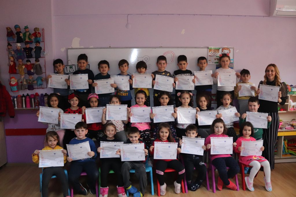 GÖKKUŞAĞI TADINDA RENKLİ HİKAYELER by Hafize Dağdelen - Ourboox.com