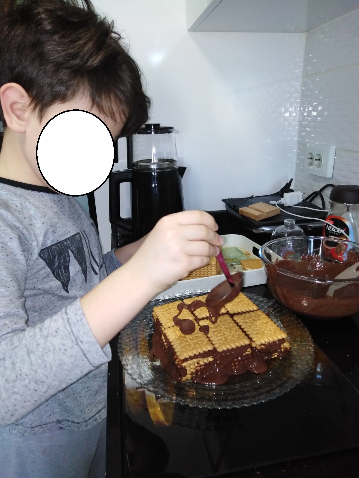 İYİLİK YAP AĞACA AS, AĞAÇ YEŞERSİN MEYVE VERSİN by zeynep özdemir - Ourboox.com