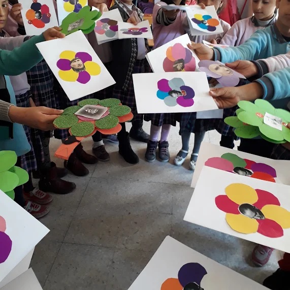 Ç SESİ ORTAK ETKİNLİĞİ ÇİÇEKLERİMİZ by Çağla ULUKAYA - Ourboox.com