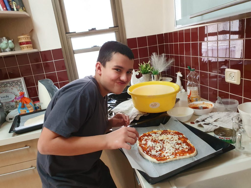 Life During Corona Time by Jonatan Boblil - Illustrated by Jonatan Boblil Seventh Grade - Ourboox.com