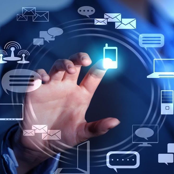 Значення комп’ютерних технологій в сучасному житті by Mary - Ourboox.com