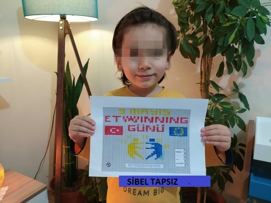 HAYALLERİM KALEMİMİN UCUNDA 9 MAYIS ETWİNNİNG GÜNÜ by Nimet Durmaz - Ourboox.com