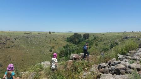 טיול שנתי כיתה ו’- נחל אל על by ROTEM DONDU - Illustrated by מגישות: שקד צרפתי, ספיר מאור, רותם דונדושנסקי - Ourboox.com