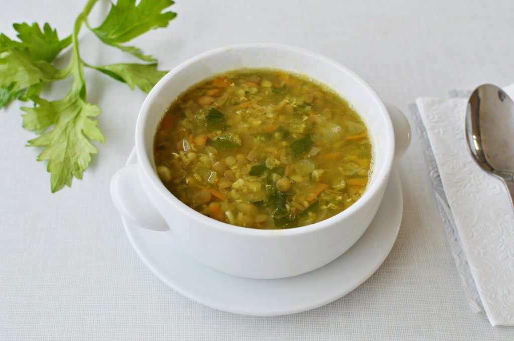 ספר המתכונים שלי – לשמירת אורח חיים בריא! by emily peretz - Illustrated by הדסה פרץ - כיתה י - Ourboox.com