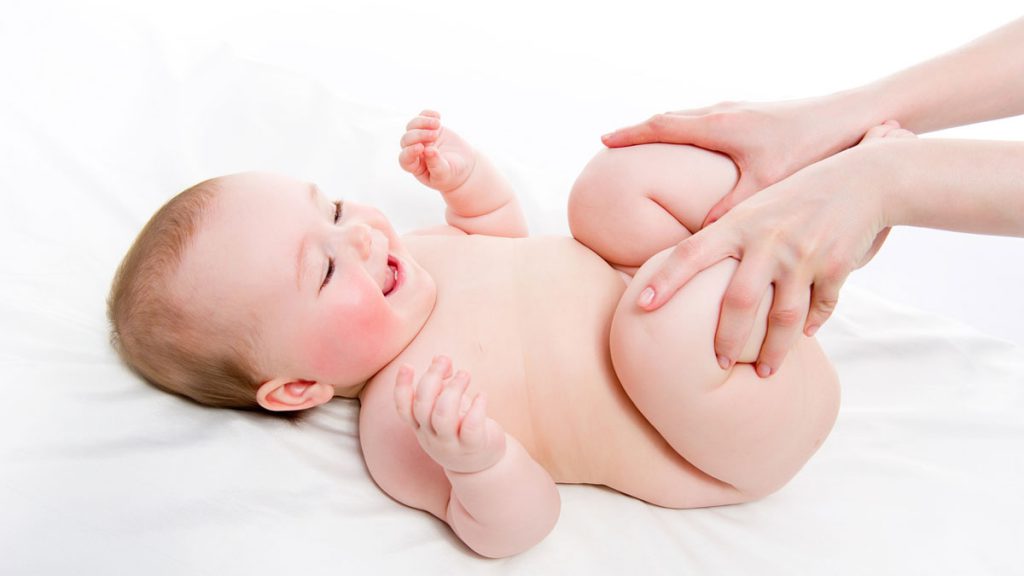 Il Massaggio Infantile A.I.M.I: un modo di stare con il mio bambino by tiziana runco - Ourboox.com