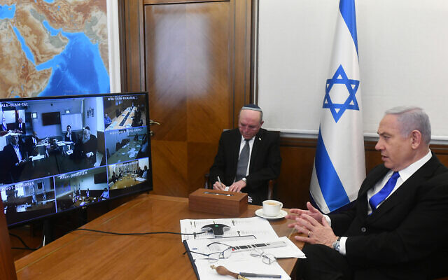 The Manipulative President by Fatima - Ourboox.com