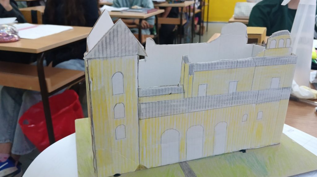 Лара Тодоровић 6/1