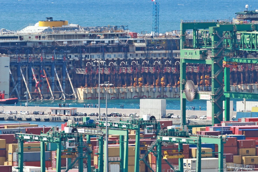 Project Work by Hakim Aloui - Ourboox.com