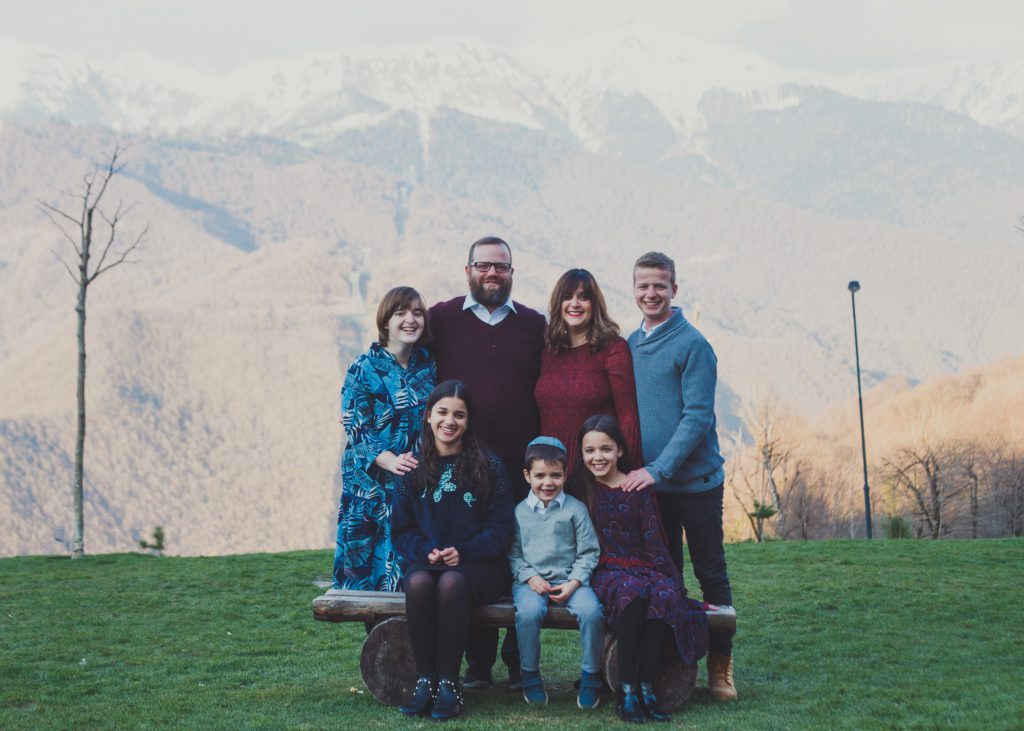 החוברת של שירה by adi oved - Ourboox.com