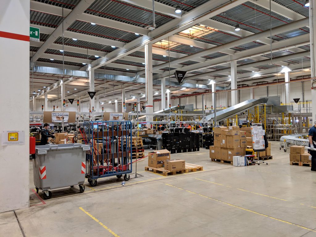 I VARI TIPI DI MAGAZZINO by paolillomatteo - Ourboox.com